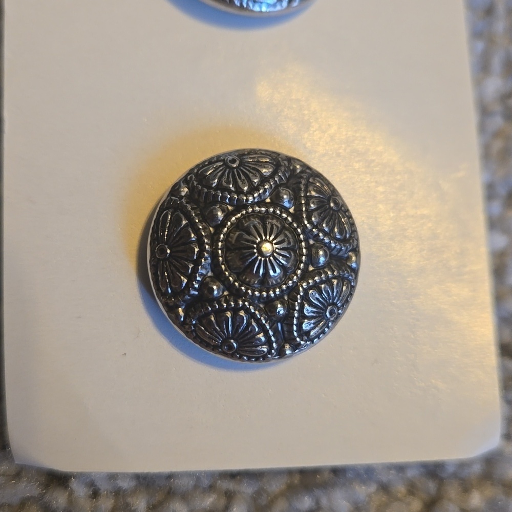 Streamline 2Pack Buttons - Picture 3 of 4